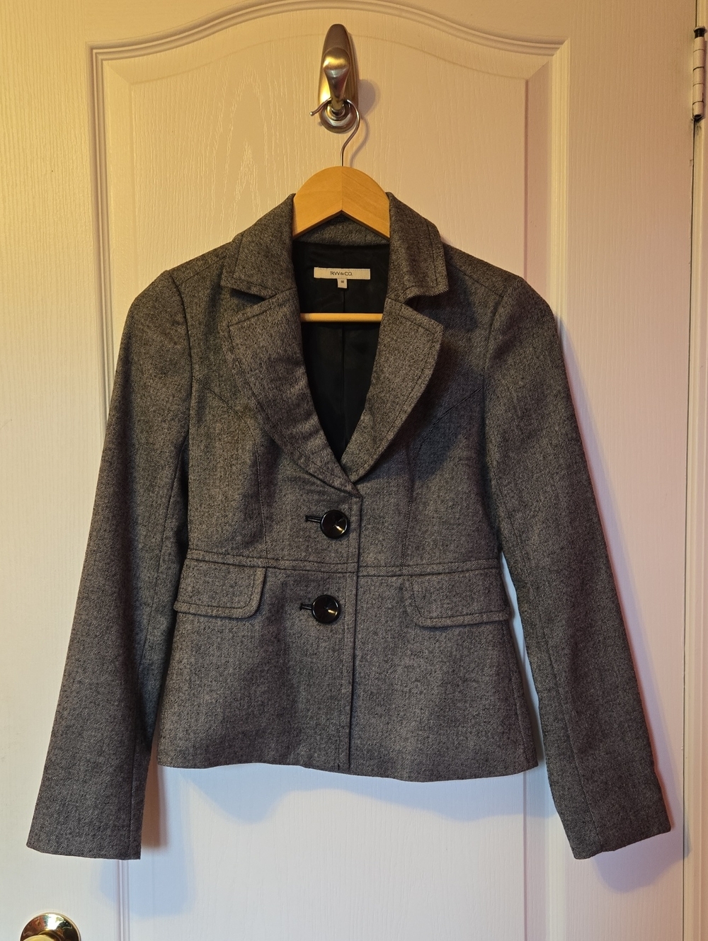 RW&CO. Gray Tweed Blazer with Notched Lapel